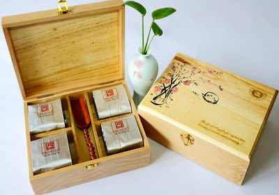 Chọn mua quà lưu niệm tặng tết như thế nào?